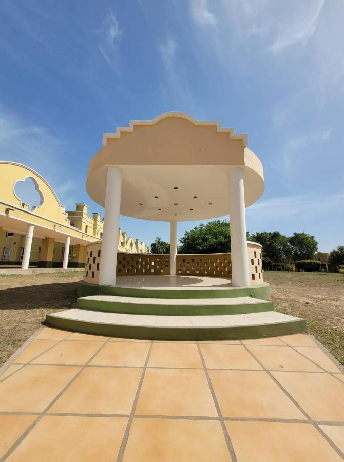 Hotel Portico Norte Tartagal Ngoại thất bức ảnh