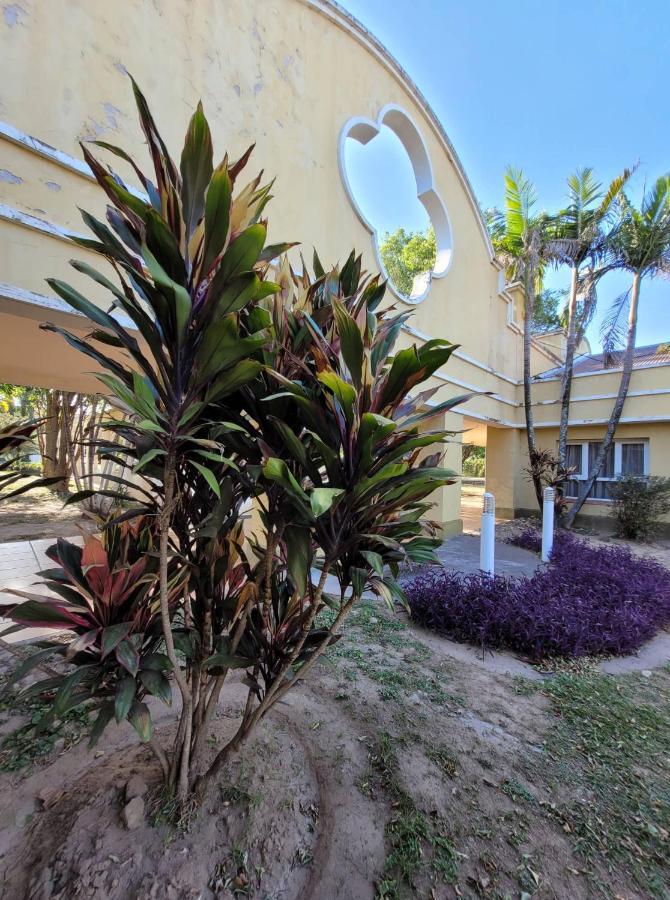 Hotel Portico Norte Tartagal Ngoại thất bức ảnh
